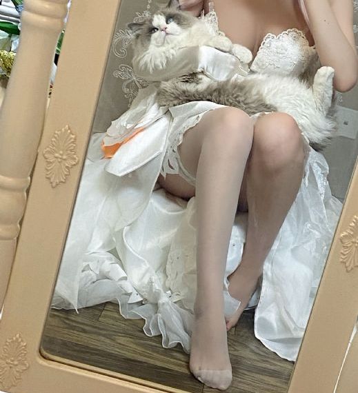 笨女孩动漫
